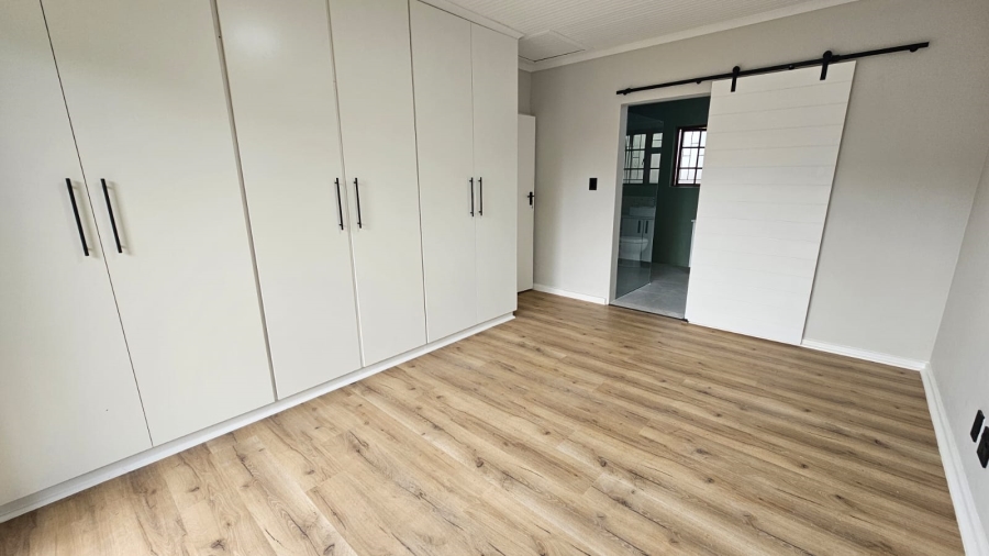 3 Bedroom Property for Sale in Dobson Western Cape